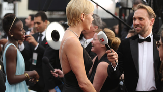 How to Troll the Red Carpet